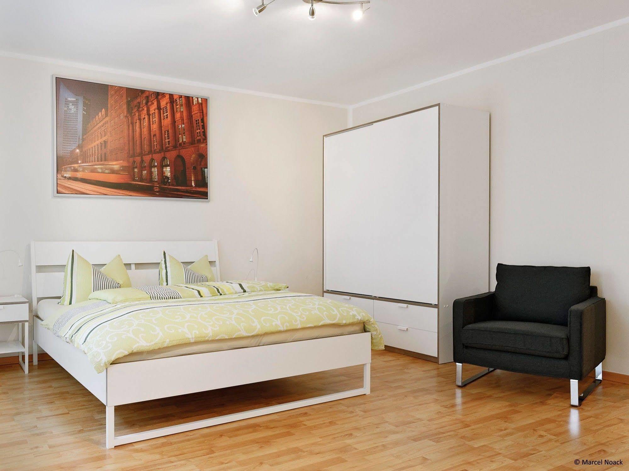 City Park Apartments - #11.01 - Elegante Suite Mit Tiefgarage ライプツィヒ エクステリア 写真